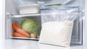 小麦粉の保存方法は冷蔵庫が正解？ダニを防いで6ヶ月長持ちさせるコツのアイキャッチ画像